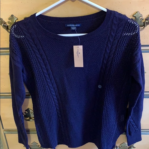 American Eagle sweater NWT - Picture 2 of 2